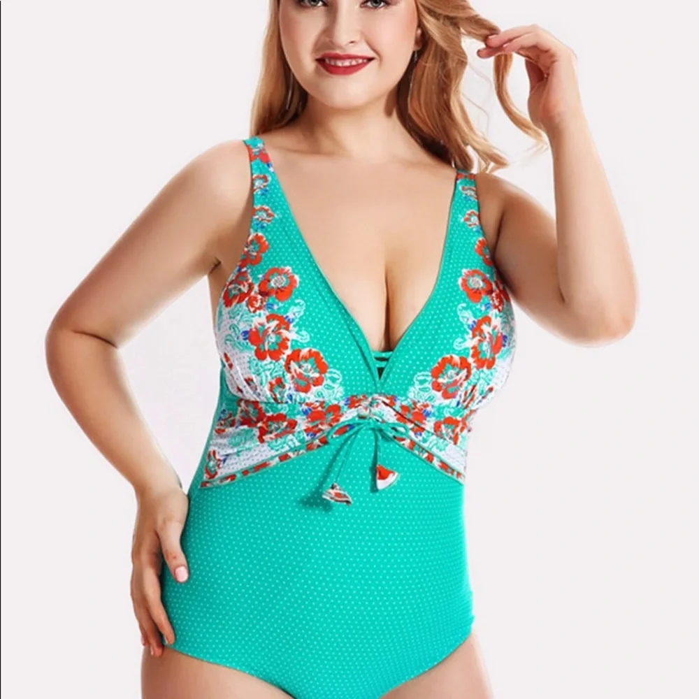 🆕➕Flower &Dot ruched swimsuit plus
